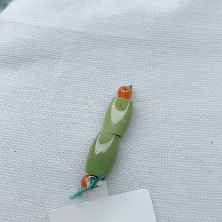 未镶嵌南红玛瑙珠宝奇石