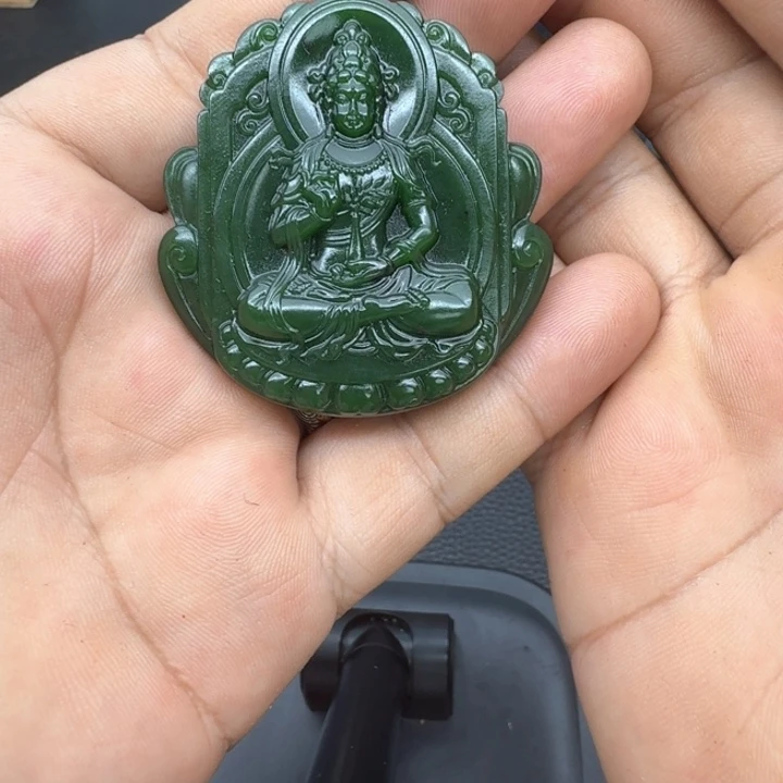 颈饰未镶嵌和田玉ㄒ****、