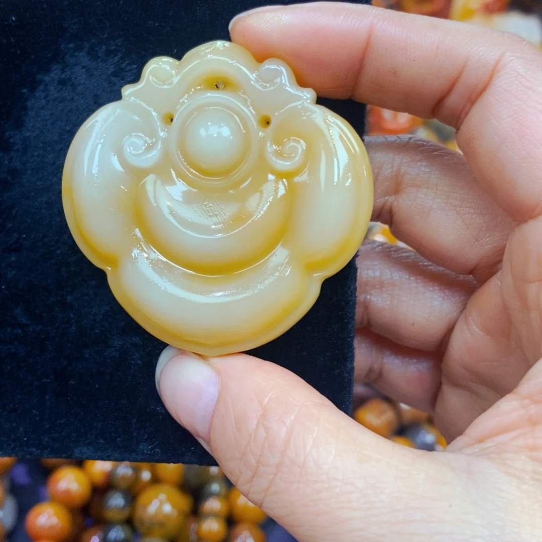 未镶嵌石英质玉（黄龙玉）吊坠(不含链)