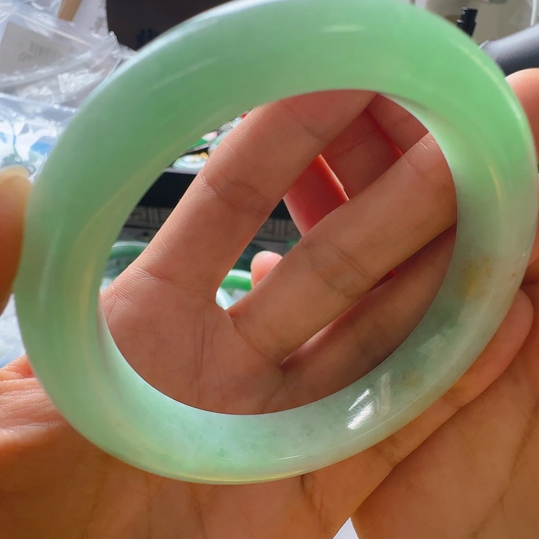 翡翠未镶嵌手镯翡翠2600