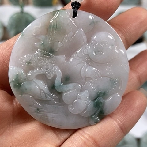 翡翠颈饰未镶嵌山水笑佛福利