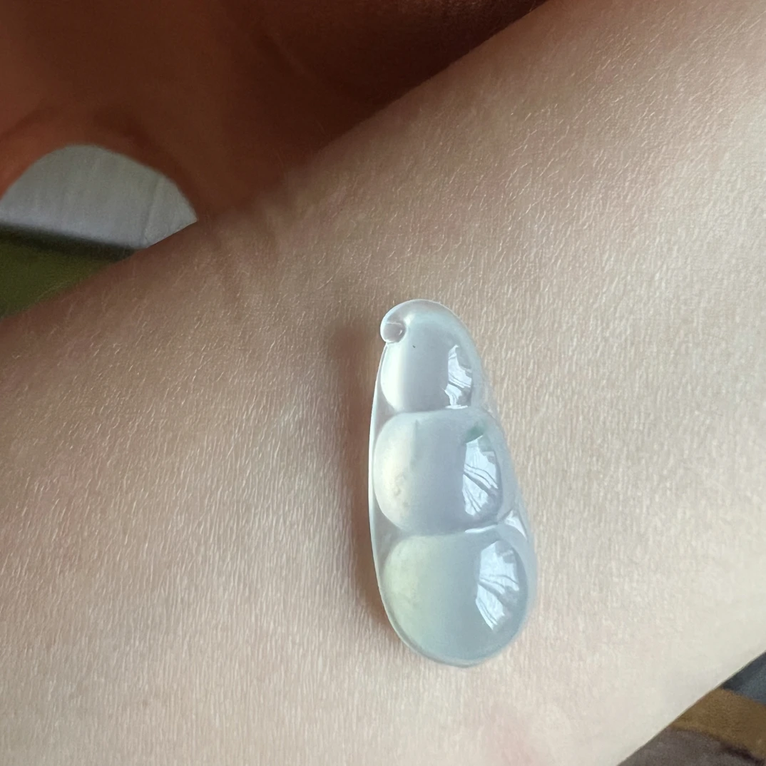 缅料翡翠飘花豆子