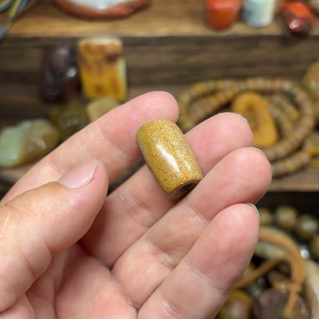 手链未镶嵌岫岩河磨玉（透闪石质玉）