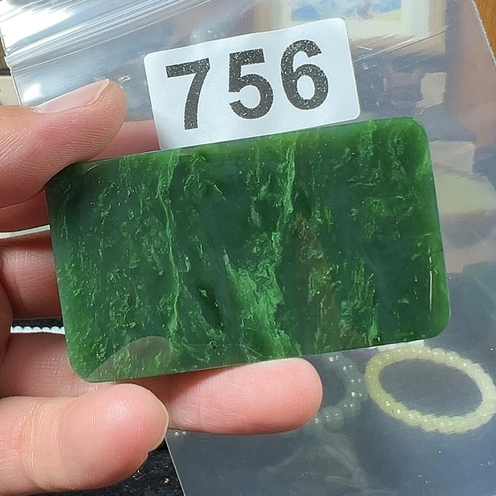 一***段和田玉未镶嵌颈饰