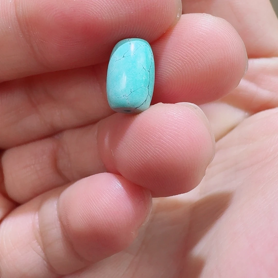 t***叶未镶嵌孔雀石珠宝奇石