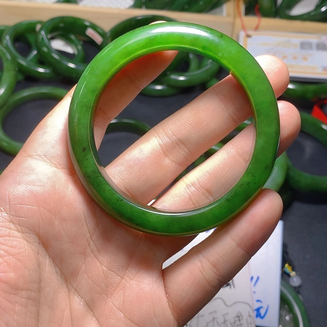 3***7和田玉（碧玉）未镶嵌手链