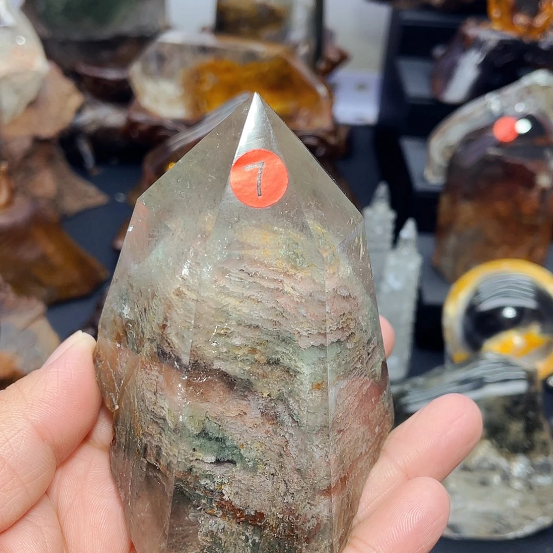 未镶嵌水晶大型摆件（非配饰）
