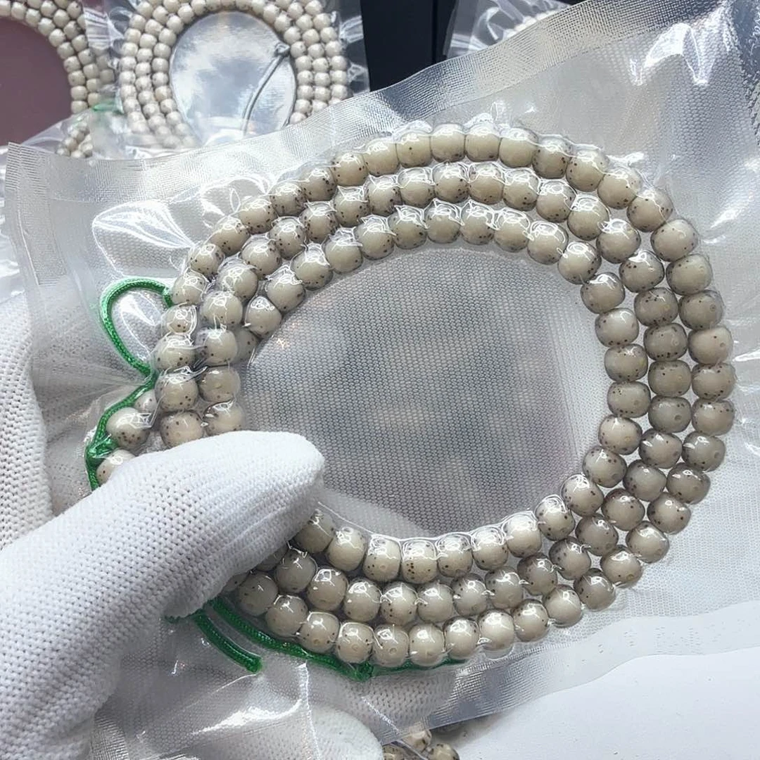 星月菩提吊坠8小冰糖大眼睛通体7左右108