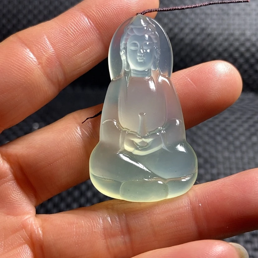 【闪购商品】蛇纹石玉颈饰未镶嵌绽****?