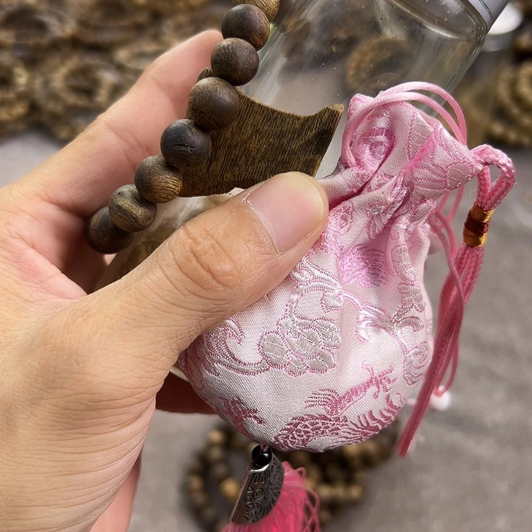 沉香沉香香囊沉香白棋虫漏1.0圆珠单圈福利款多样性发一