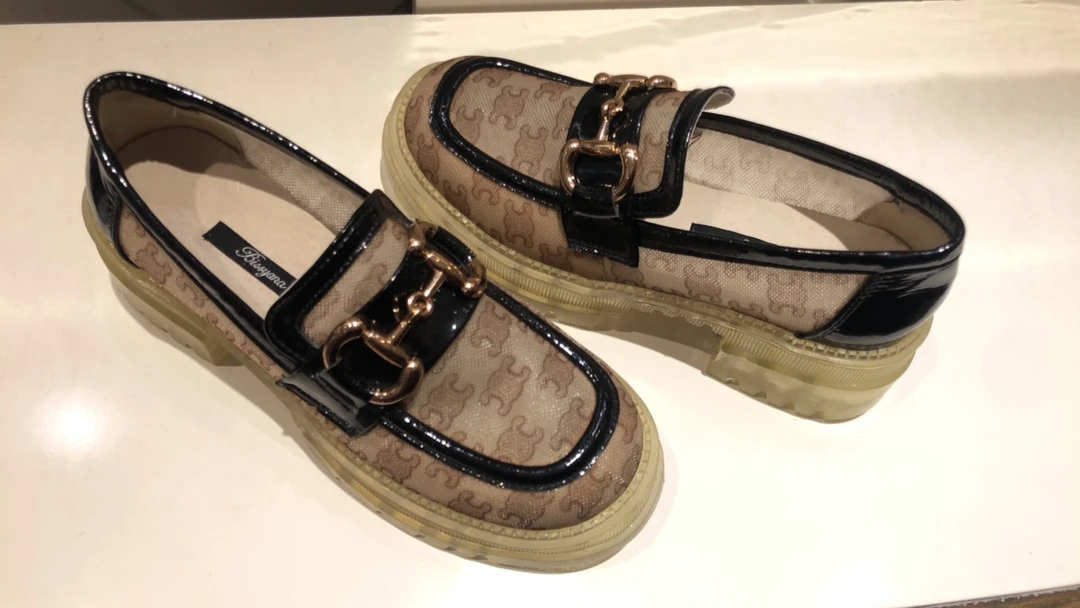 厚底乐福鞋女增高单鞋新中式国风刺绣小皮鞋