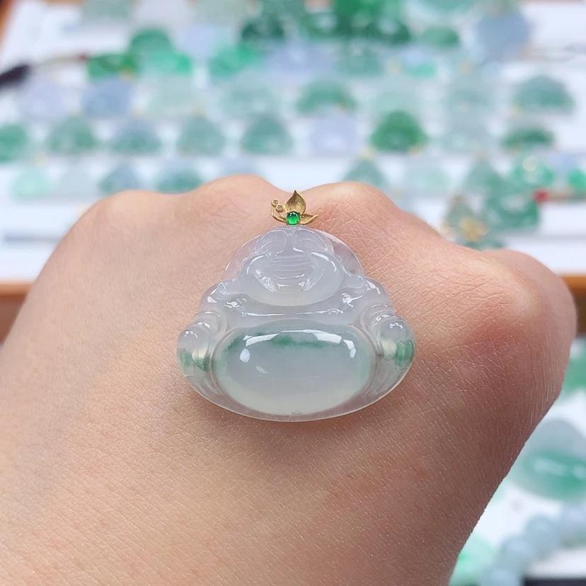 【闪购商品】翡翠吊坠(赠链)18K金镶嵌