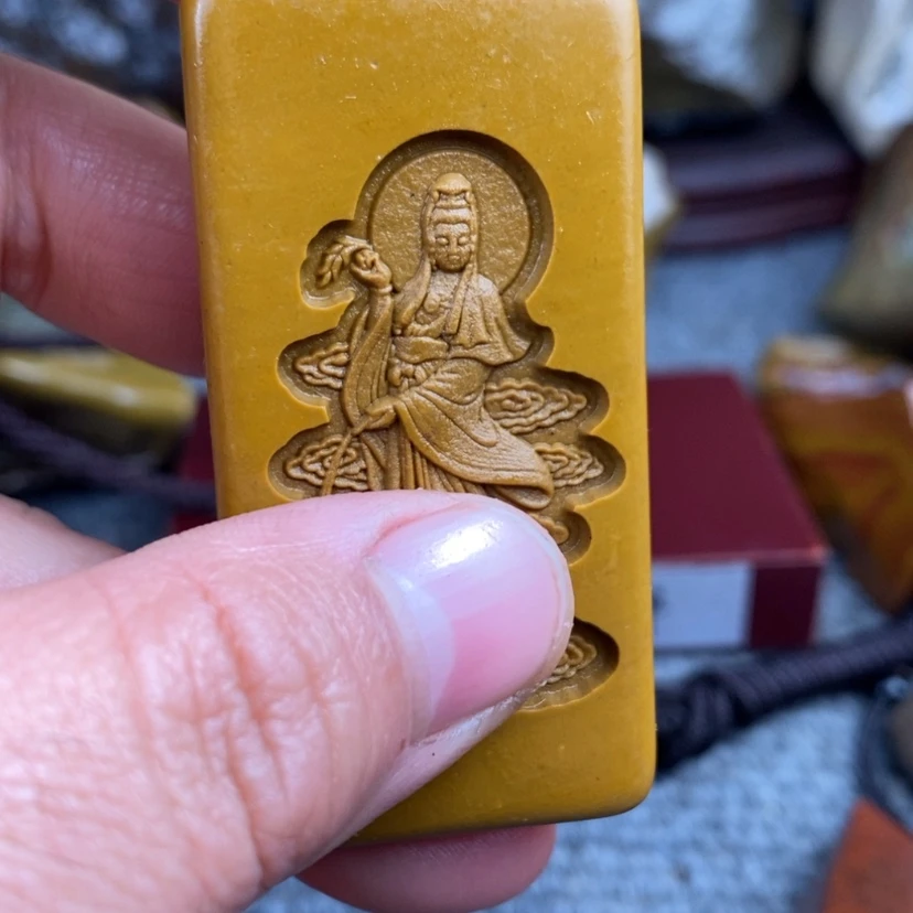 【闪购商品】原石雕刻手把件