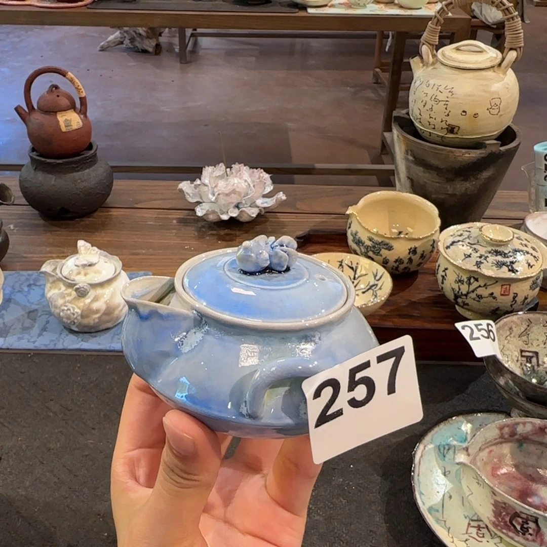 景德镇手作器皿了