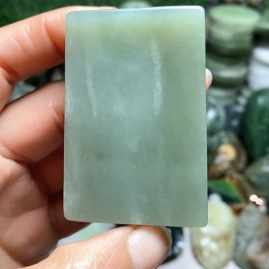 未镶嵌和田玉（糖玉）珠宝半成品