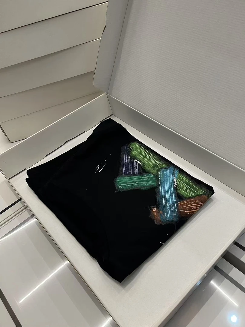 【小刘潮奢】2025夏季时尚轻奢重工艺圆领T恤