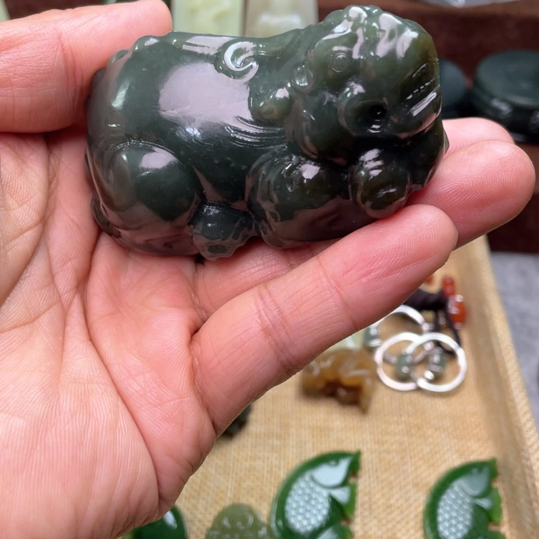 和田玉把件未镶嵌