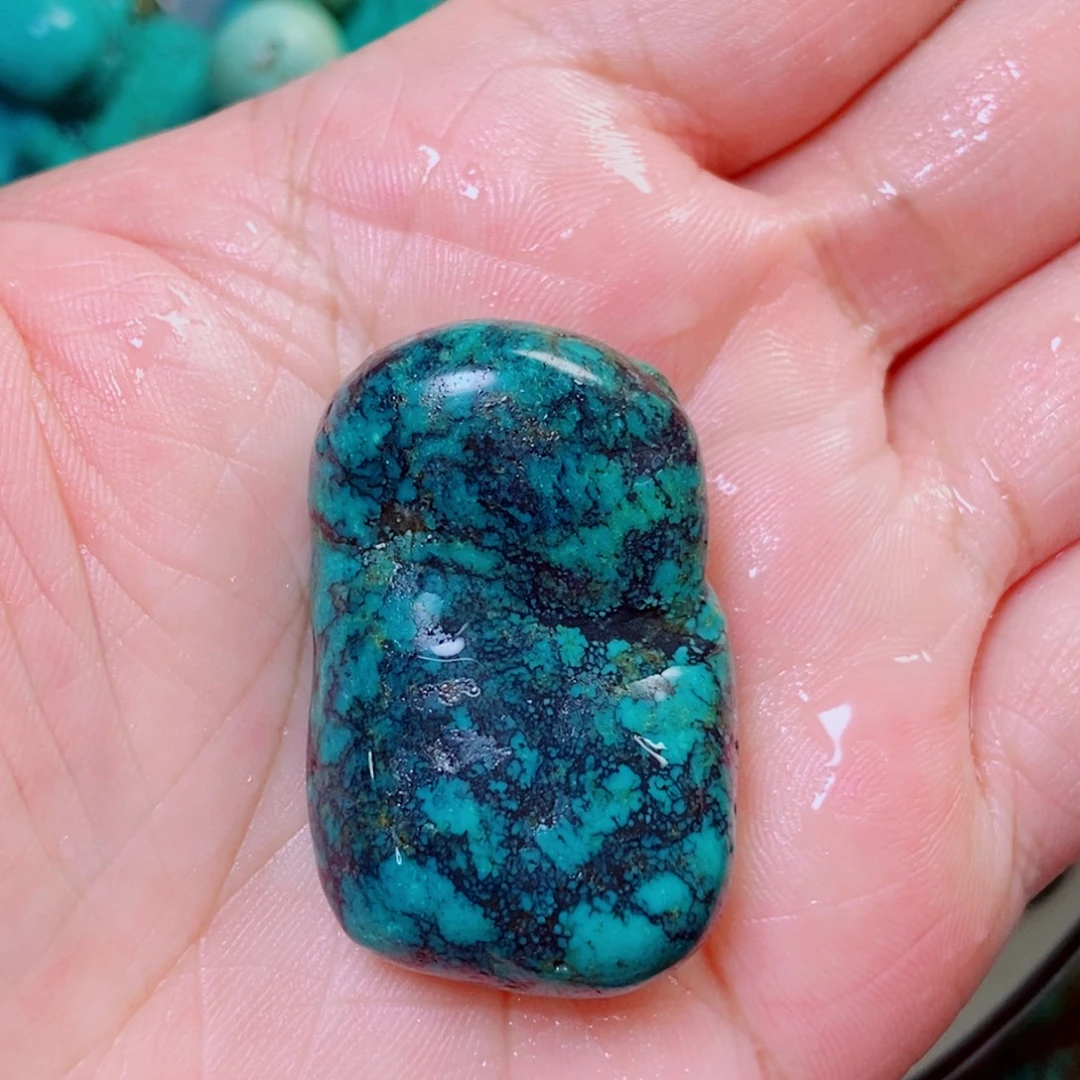 绿松石未镶嵌挂件