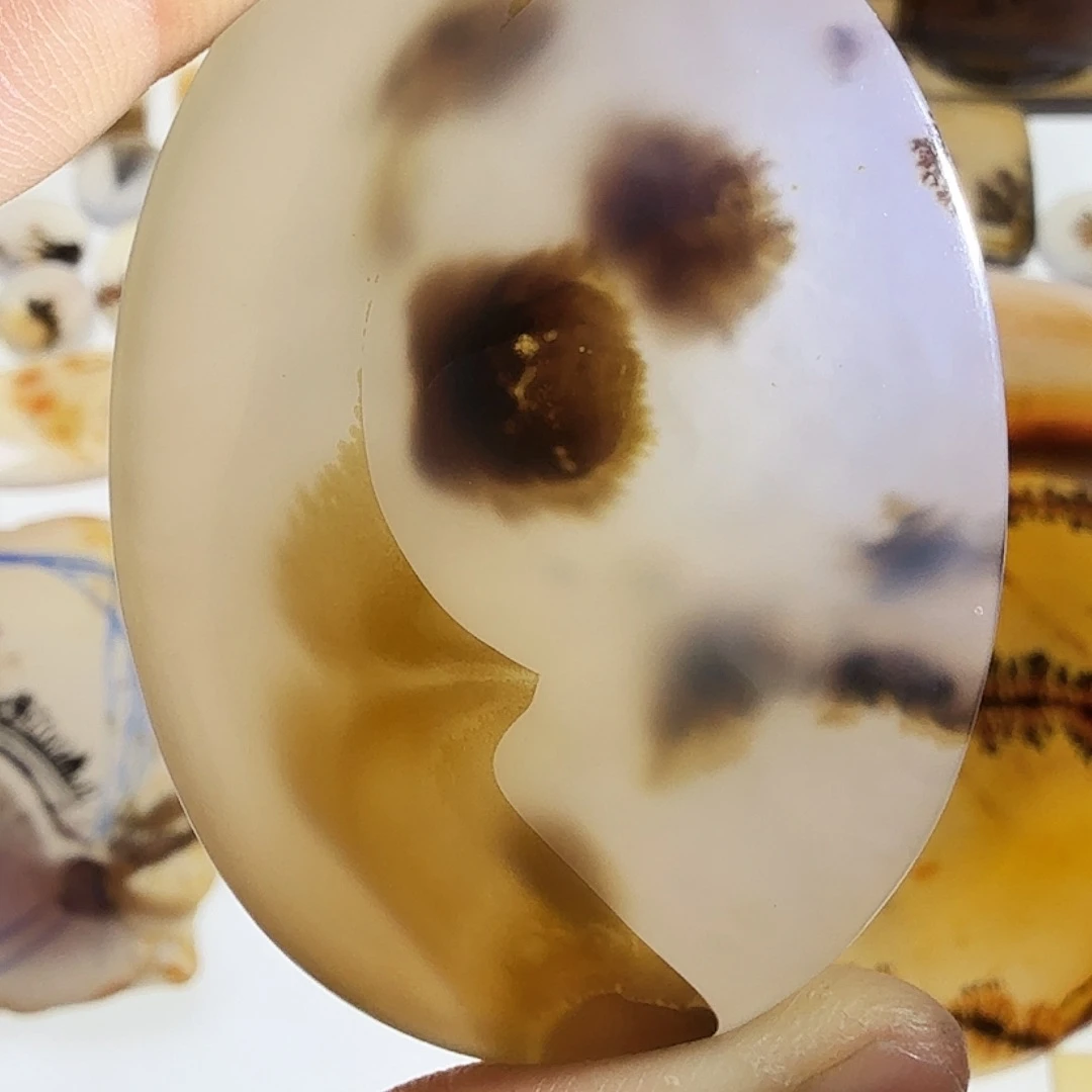 玛瑙/玉髓未镶嵌珠宝半成品