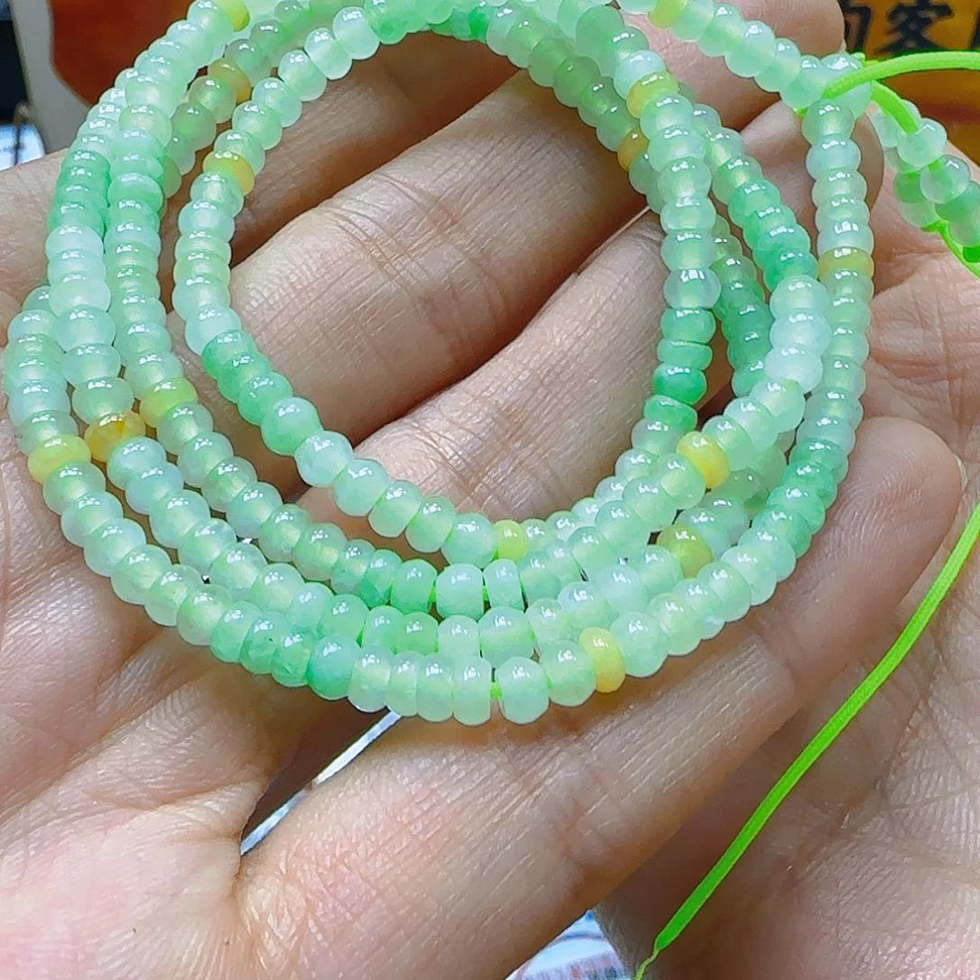 翡翠颈饰未镶嵌翡翠460