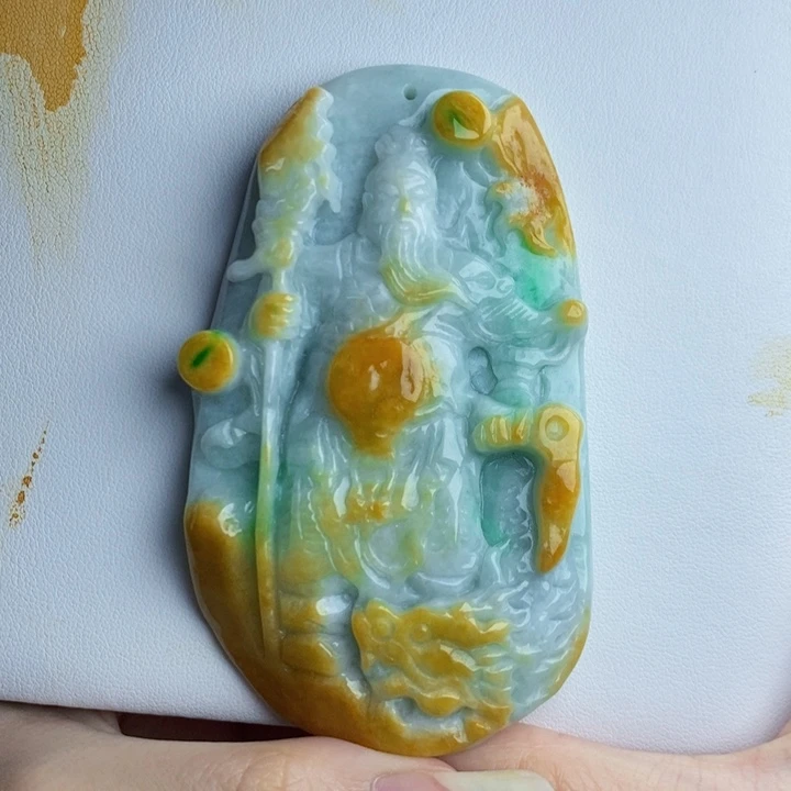 颈饰未镶嵌翡翠关公