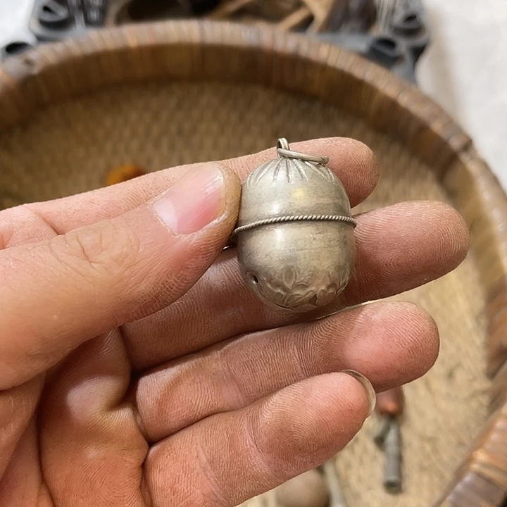 王***爷家具摆件饰品一个