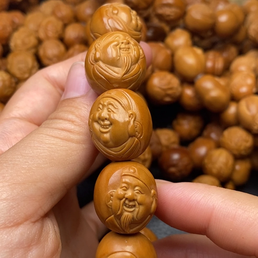 手串橄榄核财迷头