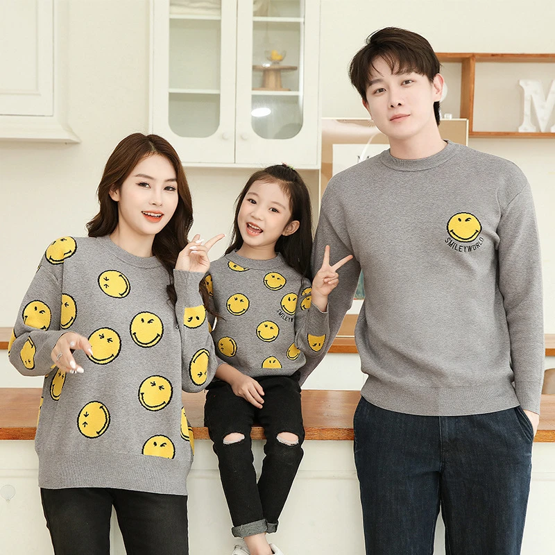 2024年秋冬新款L妈系列款女童装毛衣儿童亲子装套头上衣厂家批发