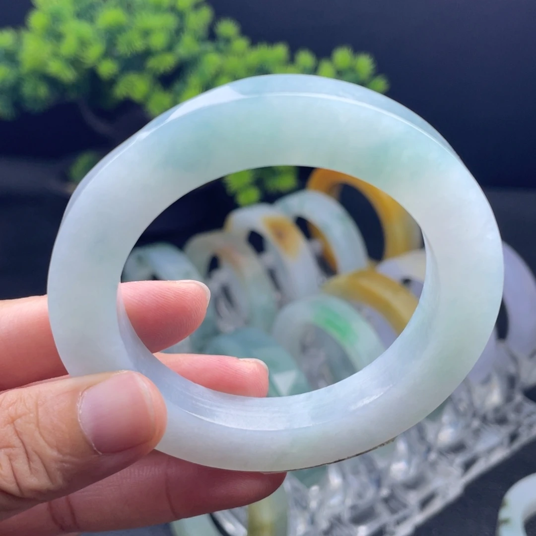 未镶嵌不退不换定制翡翠