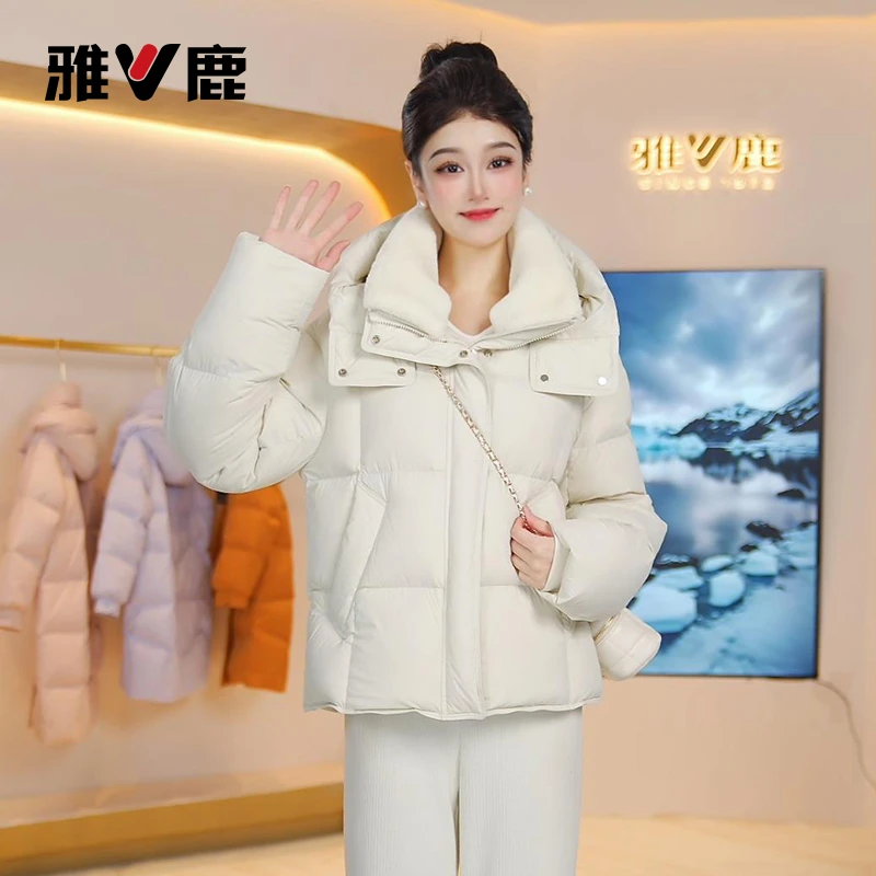 雅鹿官方旗舰店25年秋冬短款羽绒服休闲百搭短外套摇粒绒毛领带帽