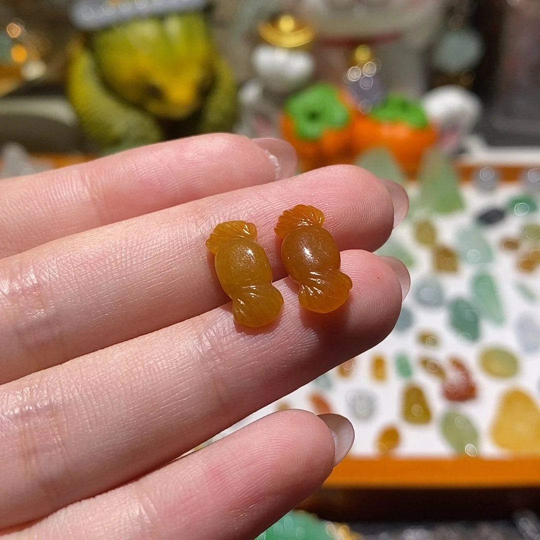 翡翠未镶嵌颈饰糖果