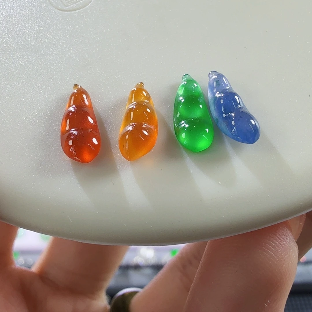 翡翠未镶嵌颈饰毕业级别