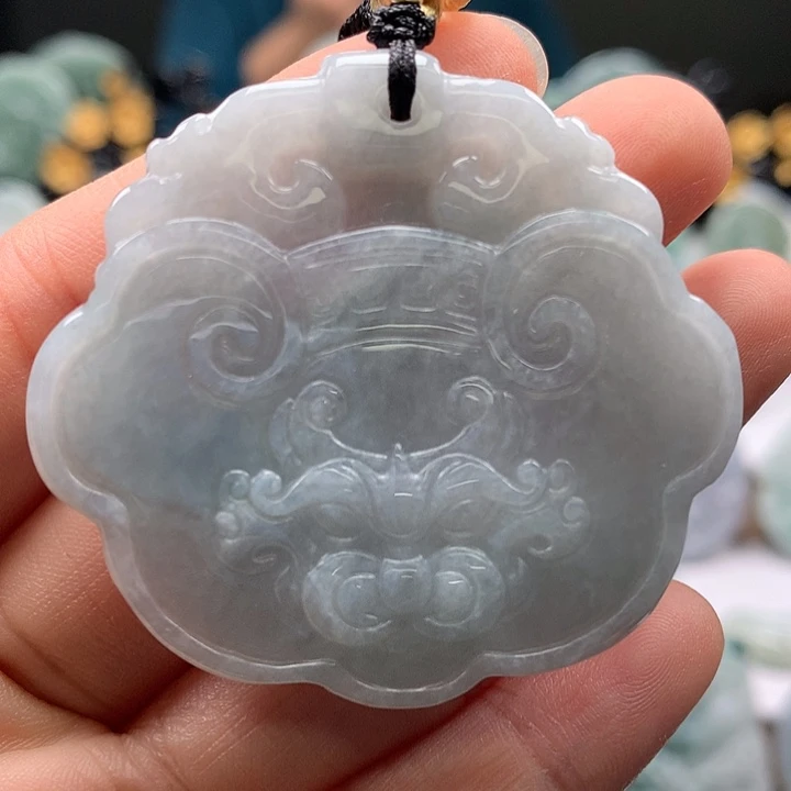 翡翠未镶嵌颈饰仿古饕餮福利