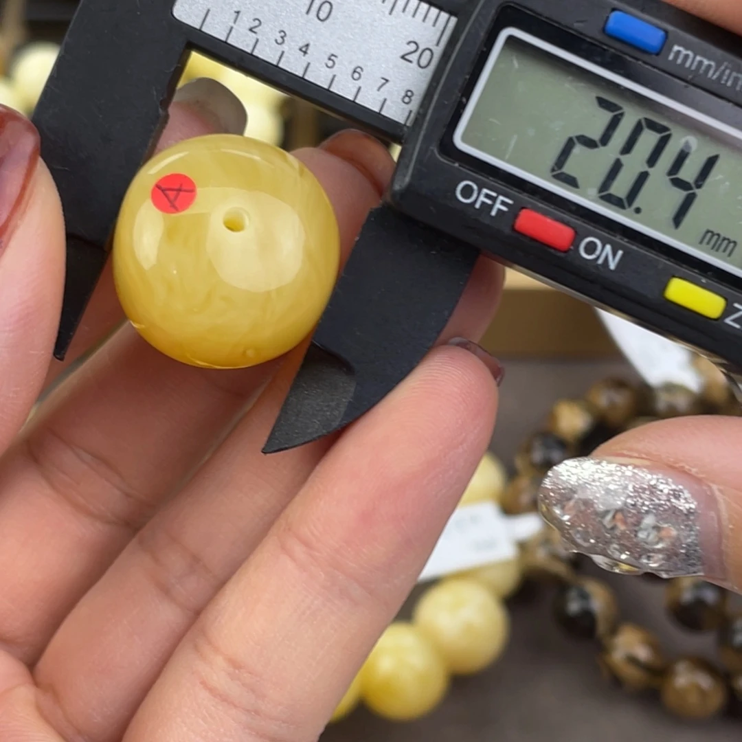 裸石琥珀未镶嵌蜜蜡40