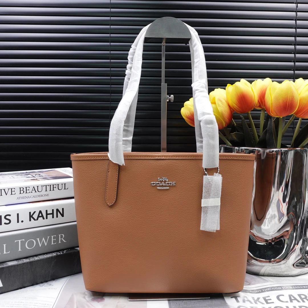 95新 COACH/蔻驰 单肩包/T10240439