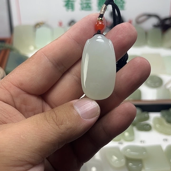 神***阳颈饰未镶嵌和田玉