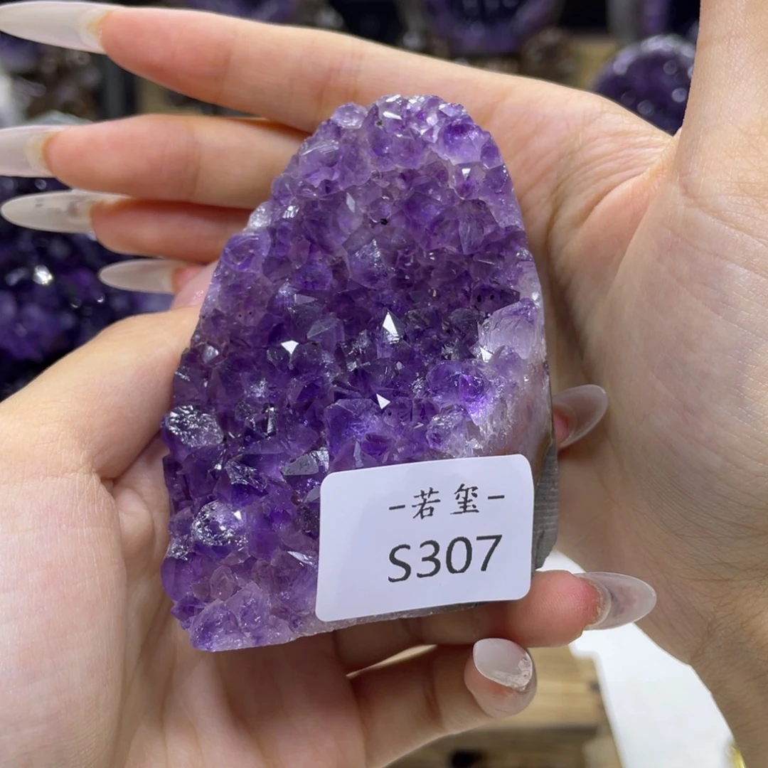 乌拉圭紫水晶摆件S307