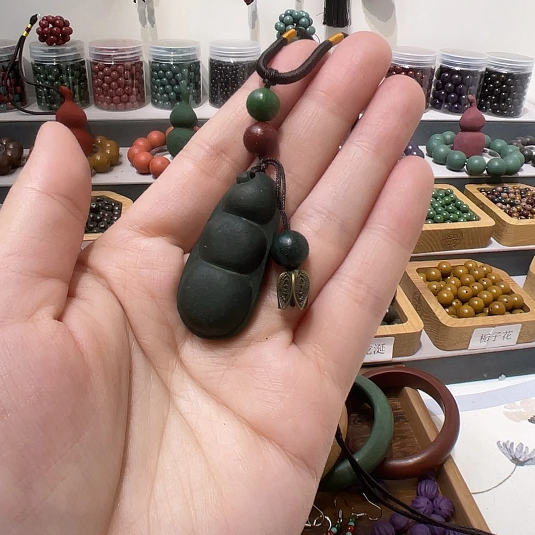 泥塑高茉莉福豆福荚脖挂