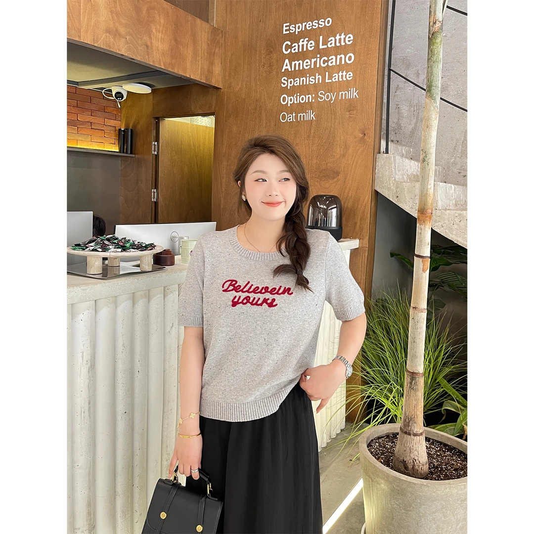 裂渡宣宣【春日热恋】微胖大码女春百搭显瘦彩点针织上衣 ZY503F12