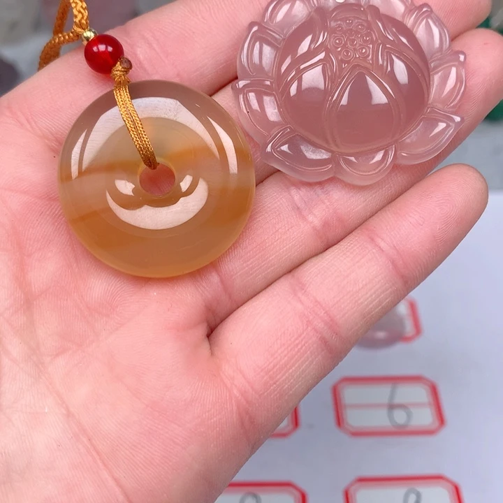 玛瑙/玉髓颈饰未镶嵌N****