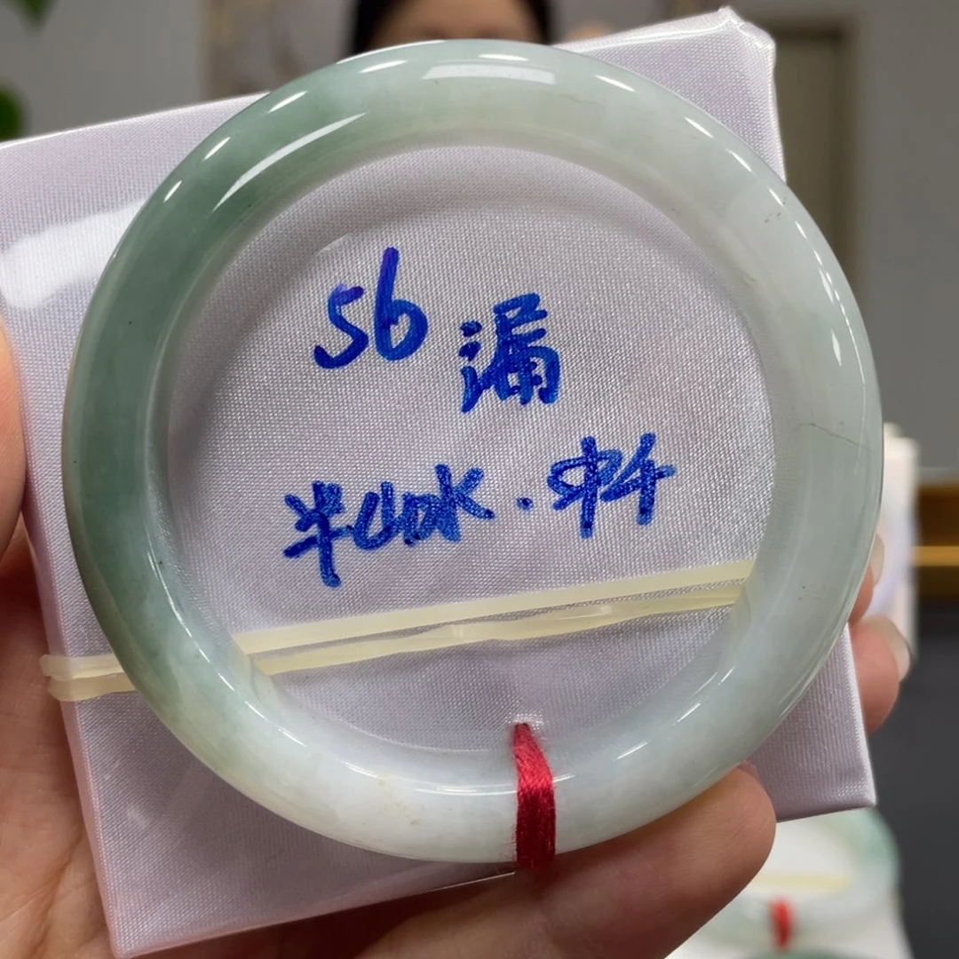 翡翠未镶嵌手镯翡翠