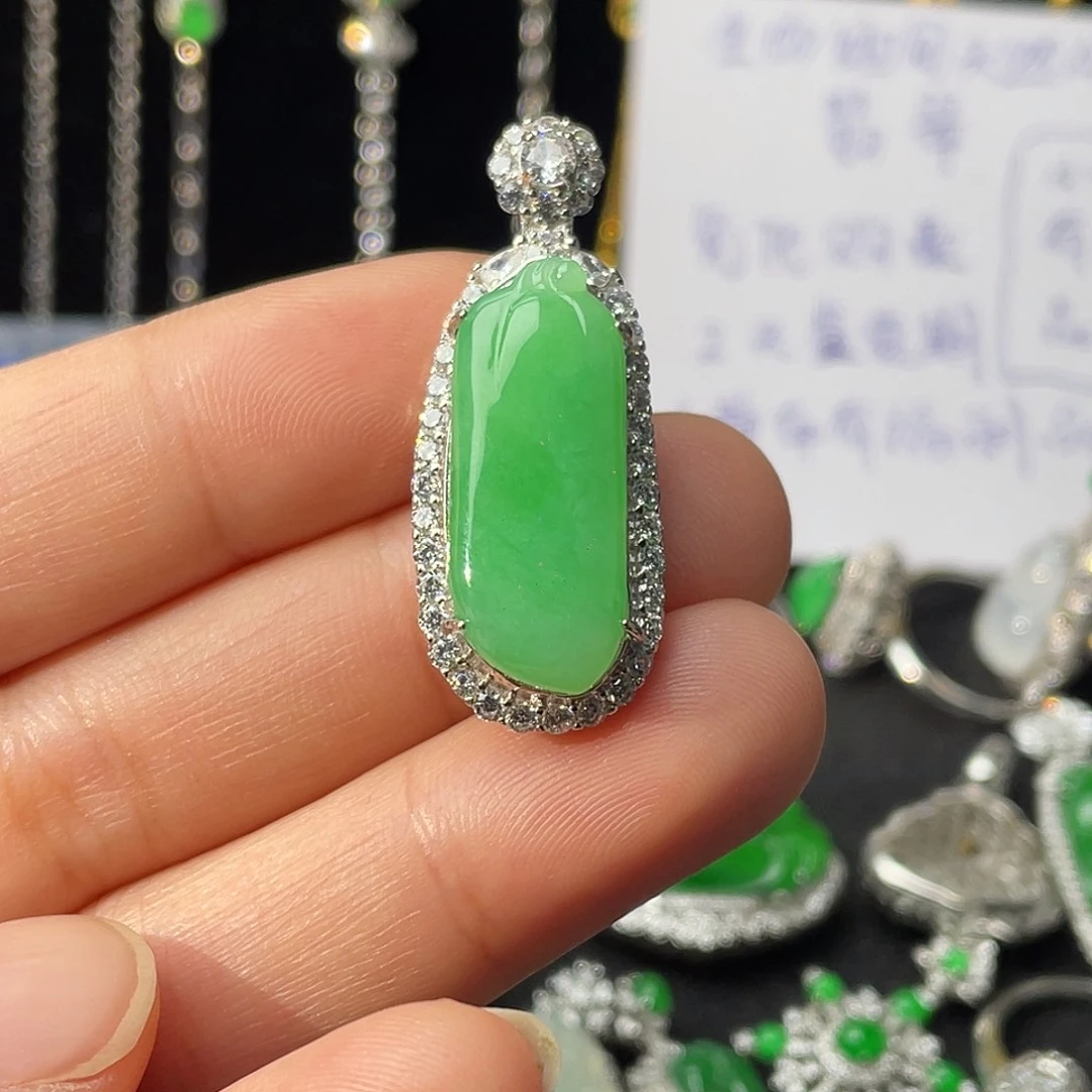 翡翠银S925镶嵌颈饰