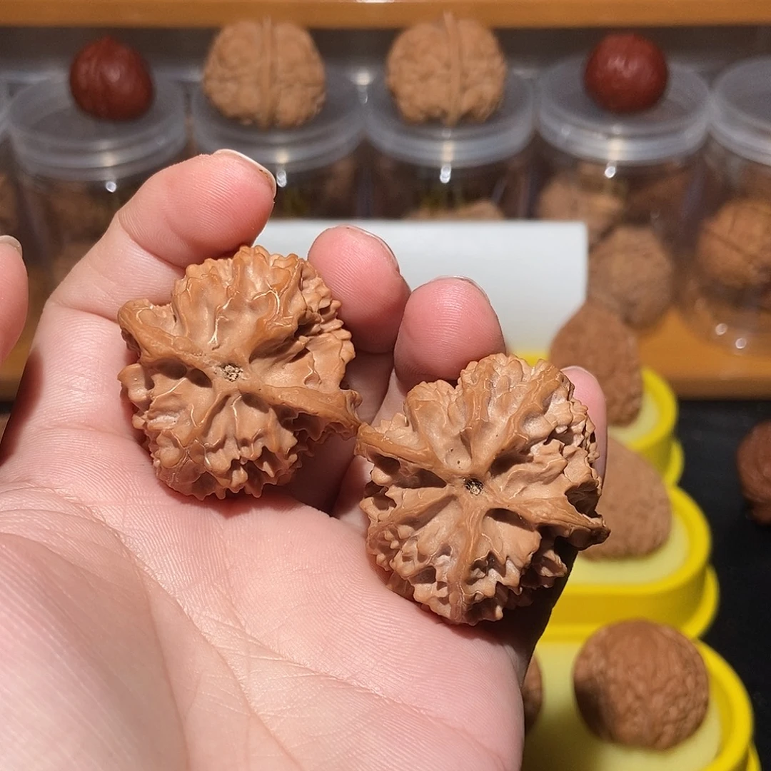 文玩核桃吊坠39苹果园