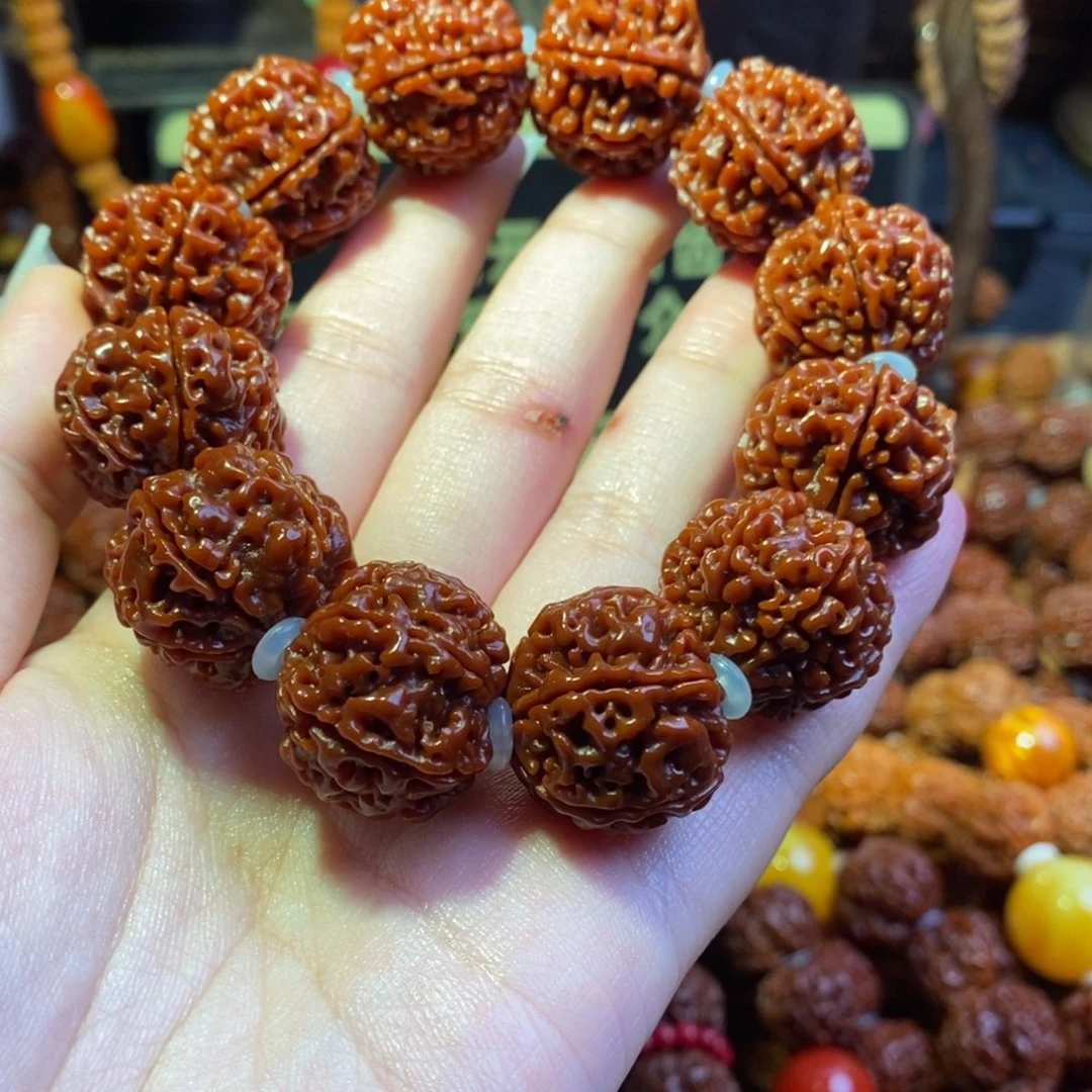 吊坠金刚菩提226原生态玉化