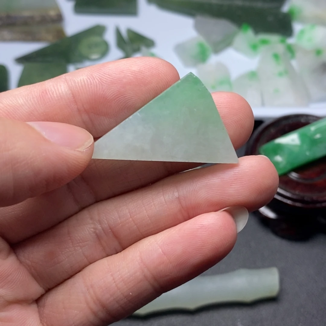 定制翡翠未镶嵌定制