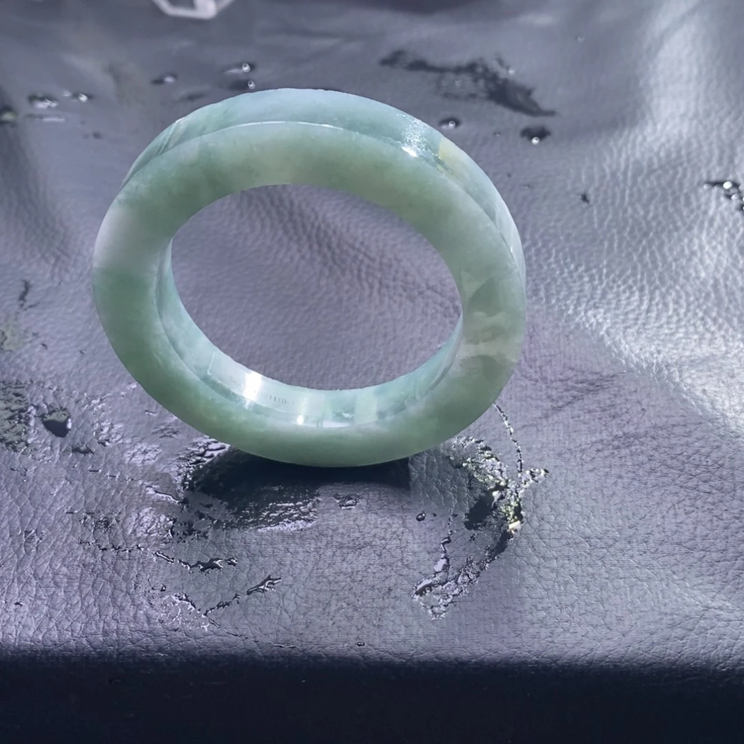 定制翡翠未镶嵌定制手镯