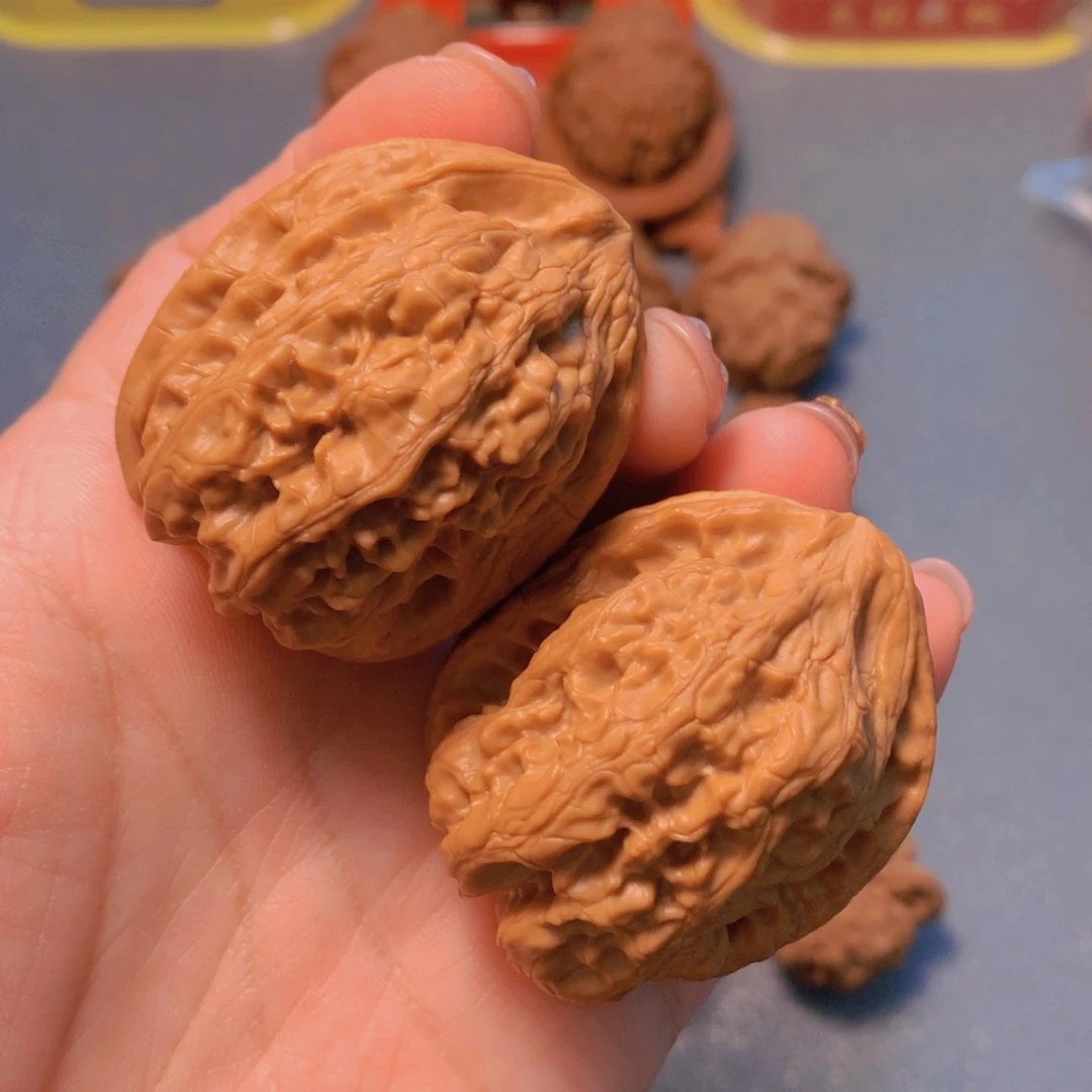 文玩核桃吊坠靠山王38