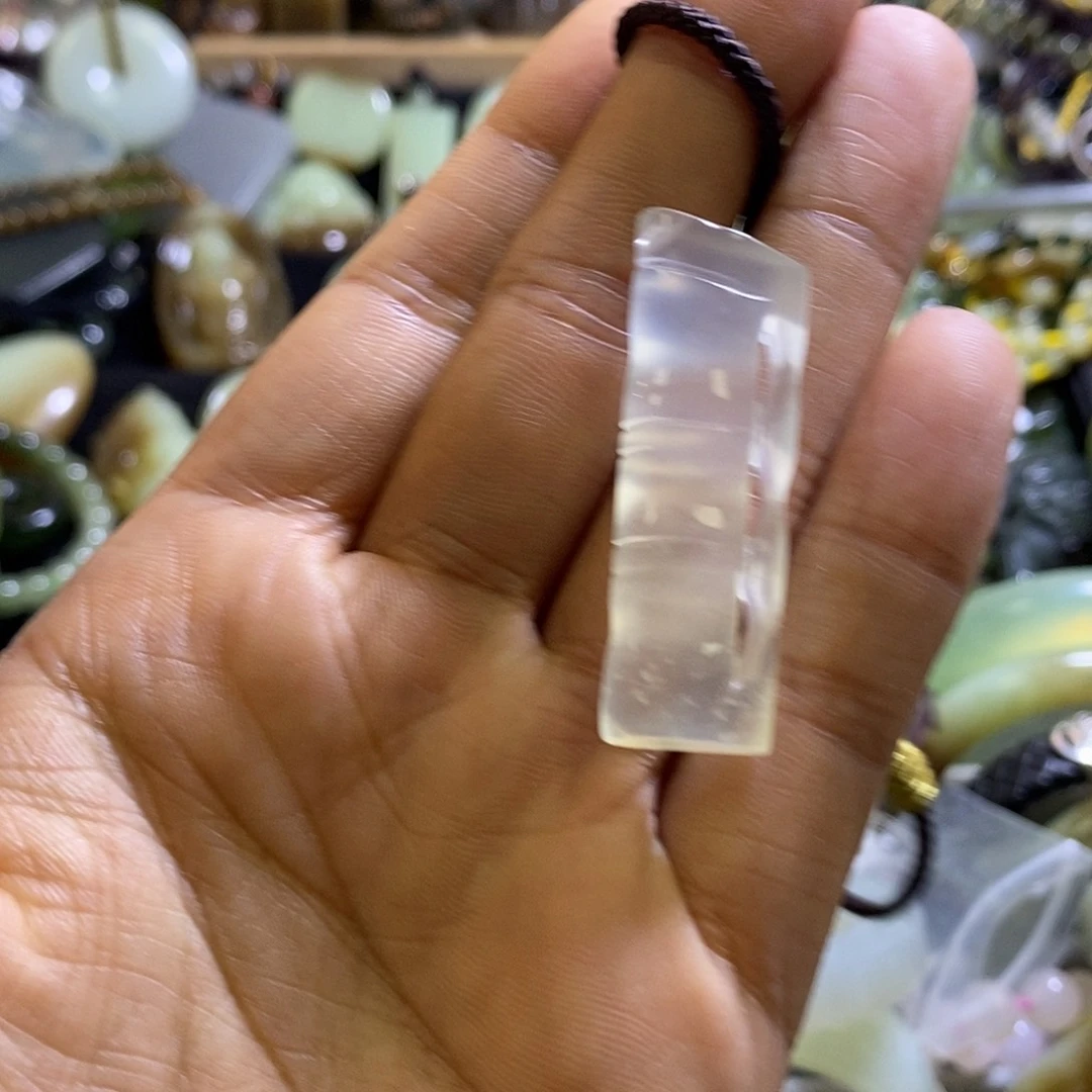 未镶嵌岫玉颈饰多样性发货