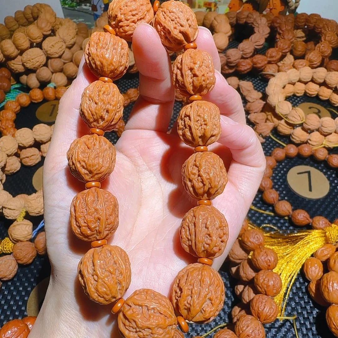 文玩核桃吊坠开背金蝉