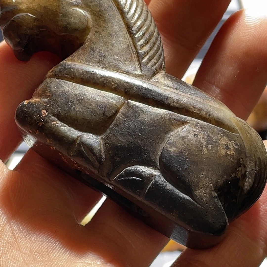 凡***庸和田玉（糖玉）未镶嵌颈饰